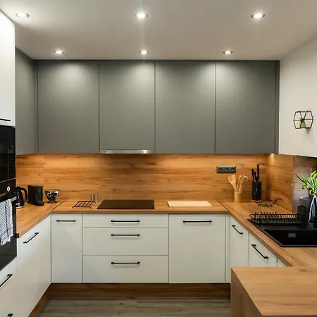 Forrest Chalet Valča